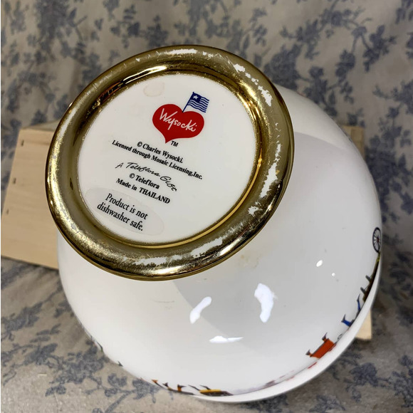 Vintage Teleflora Pedestal Vase by Charles Wysocki Christmas 2000 - Picture 6 of 7